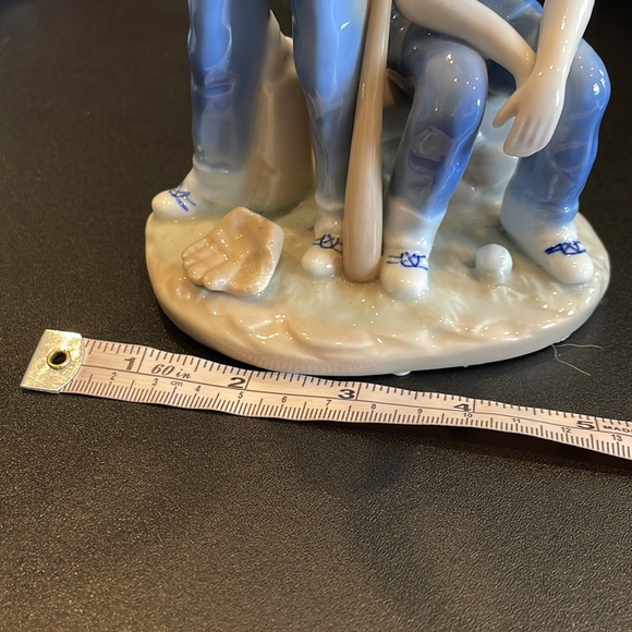 Baseball boys collectible statute 80’s Paul Sebastian design - Picture 4 of 5